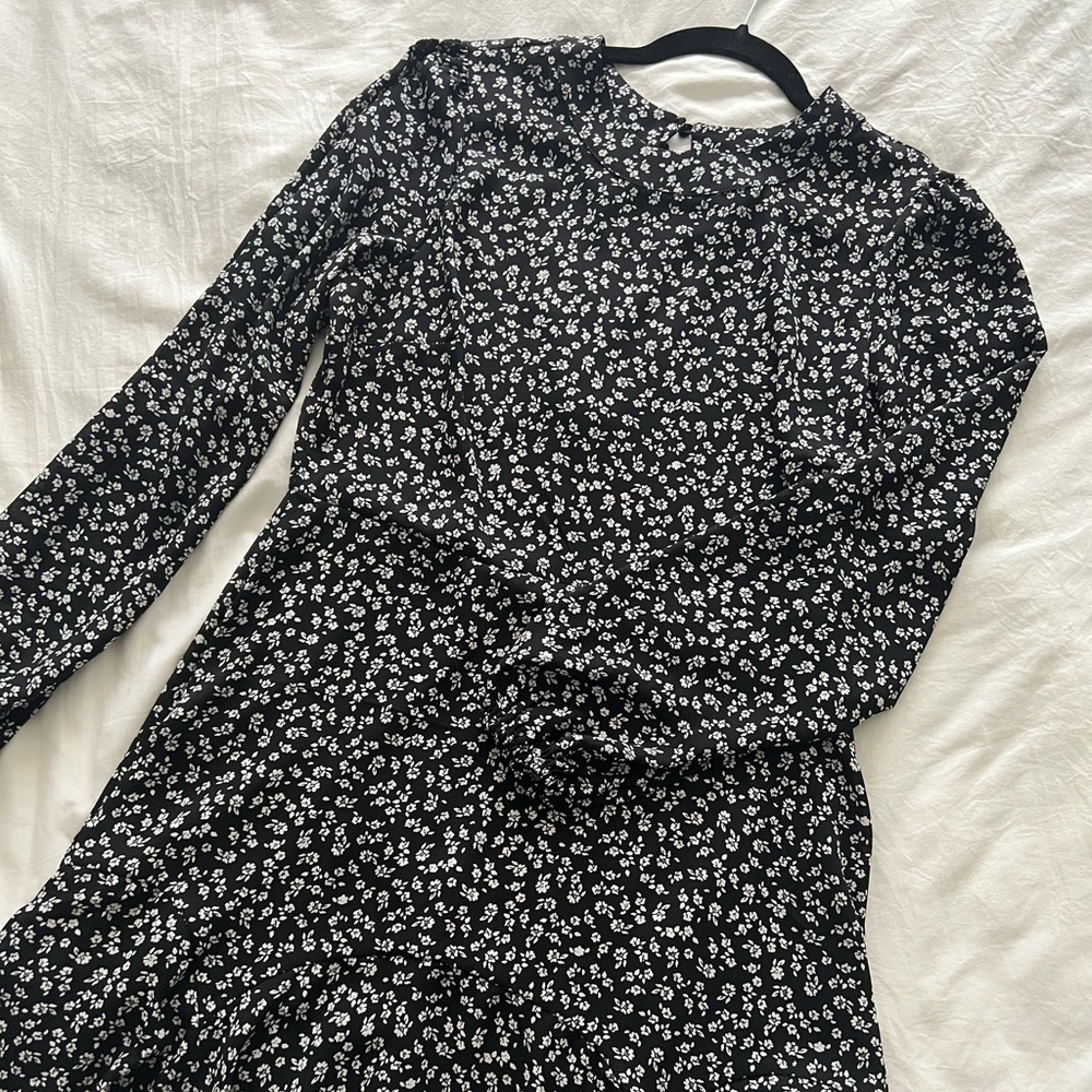 Floral black and white mini dress